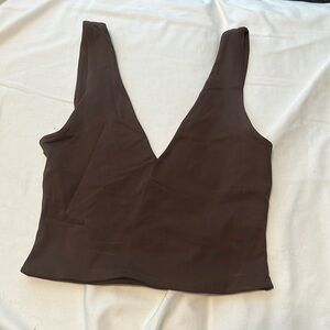 Contour vneck top